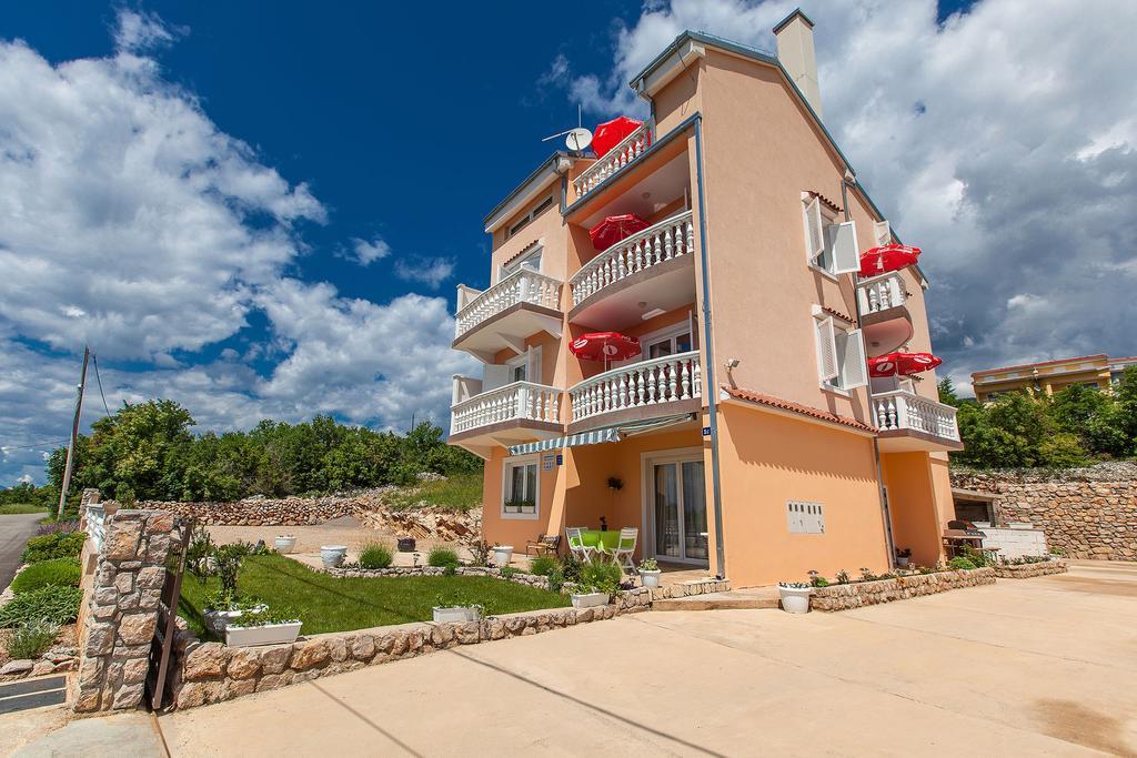 Apartments Villa Americana Ядраново Екстер'єр фото